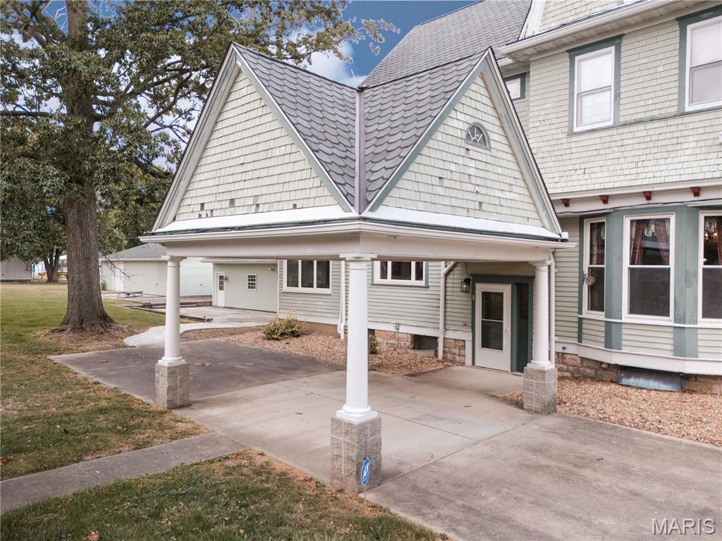 479 N Mill Street Property Photo 3