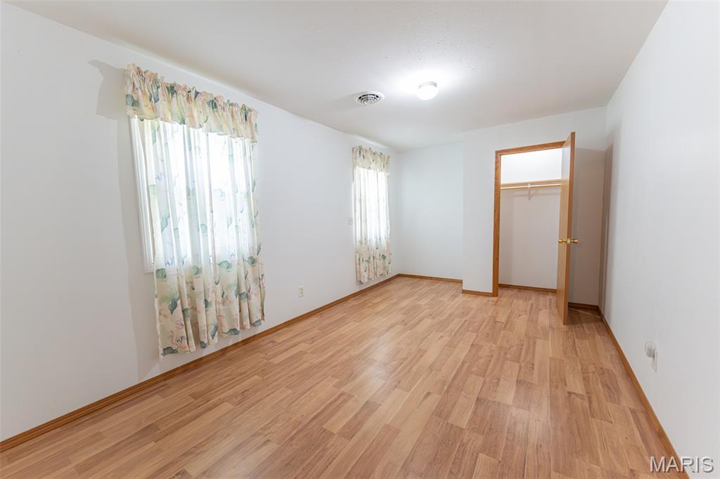 406 E Trades Drive Property Photo 14