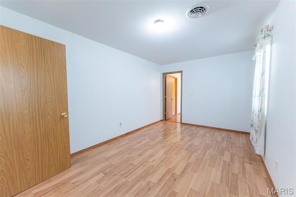 406 E Trades Drive Property Photo 15
