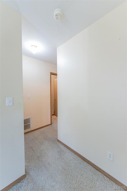 406 E Trades Drive Property Photo 16
