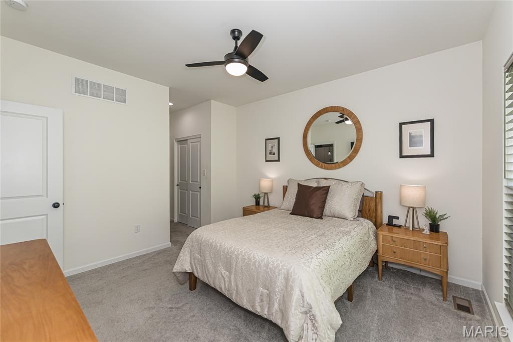 922 Boulder Crest Court Property Photo 18