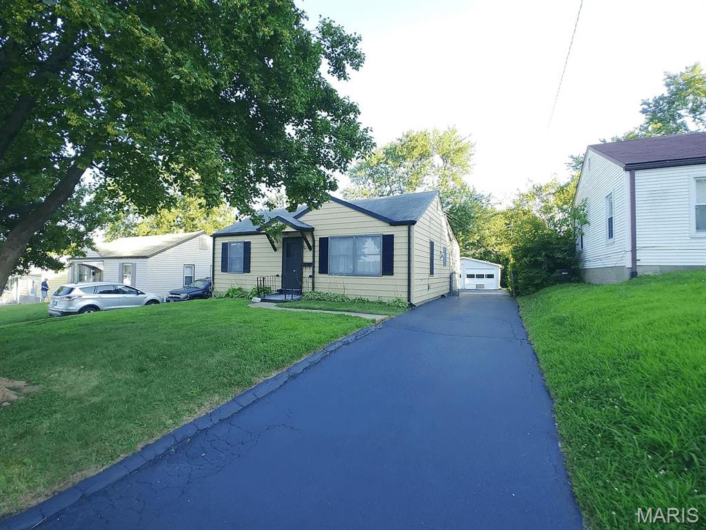 9414 Miriam Avenue Property Photo 1