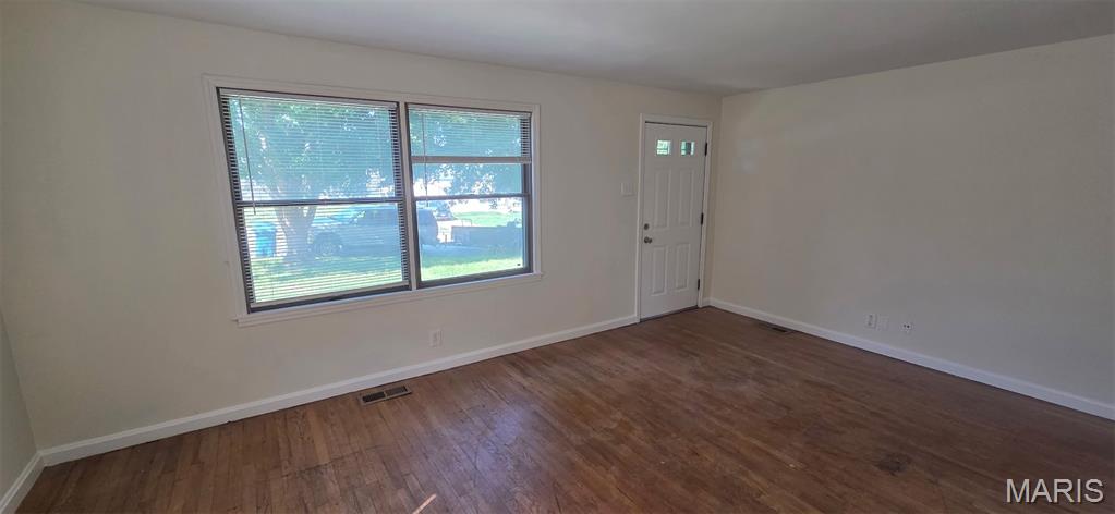 9414 Miriam Avenue Property Photo 6