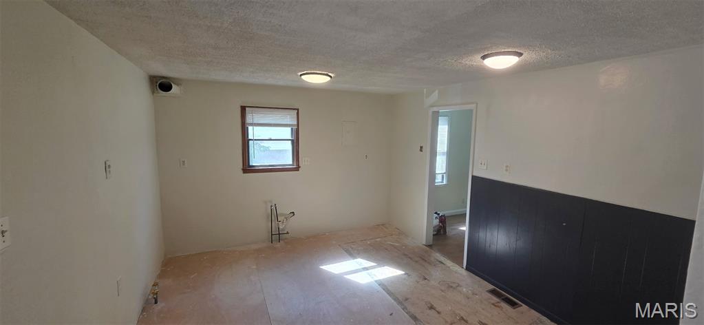 9414 Miriam Avenue Property Photo 16