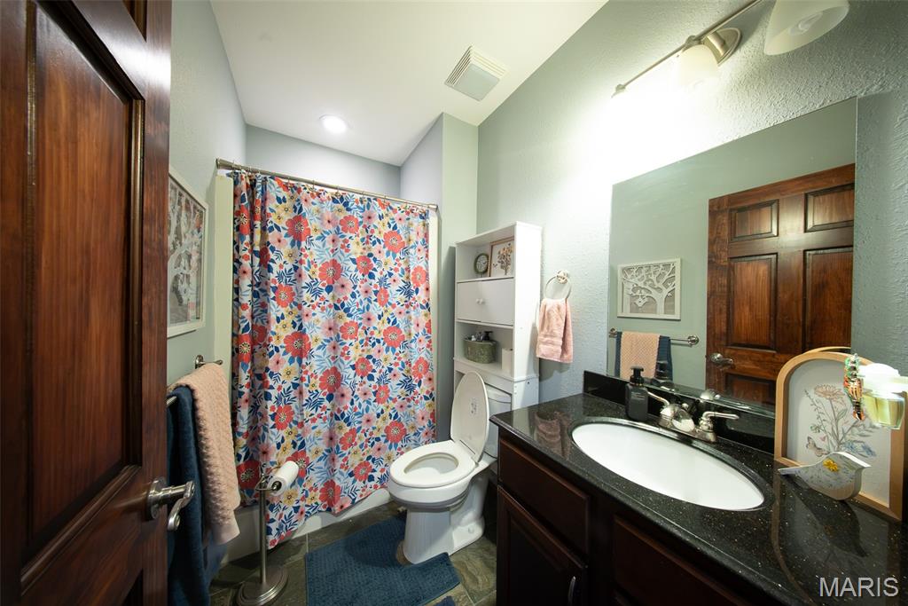 2202 Lindberg Road Property Photo 32