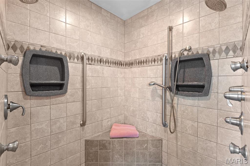 6120 Victoria Avenue 0 Property Photo 41