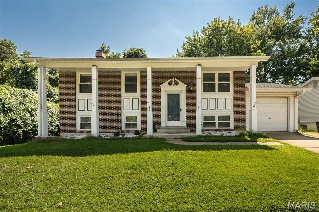 1235 Greenmar Drive Property Photo 1