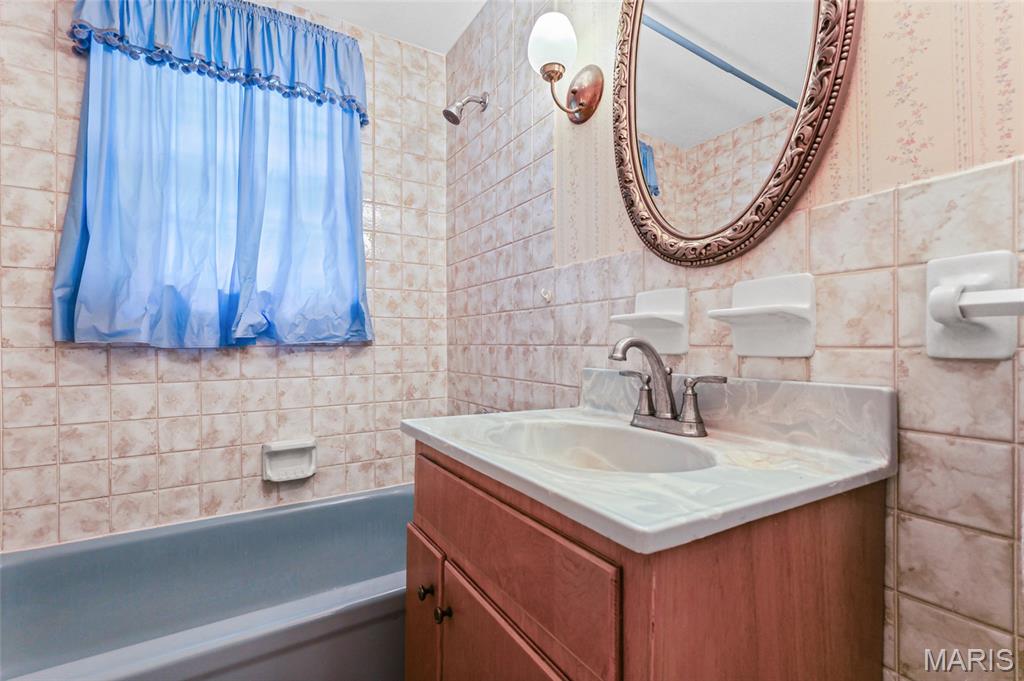 5418 Paw Paw Lane Property Photo 23