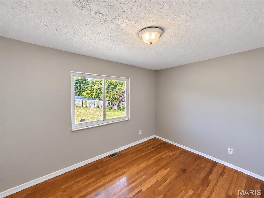 6005 Shillington Lane Property Photo 8
