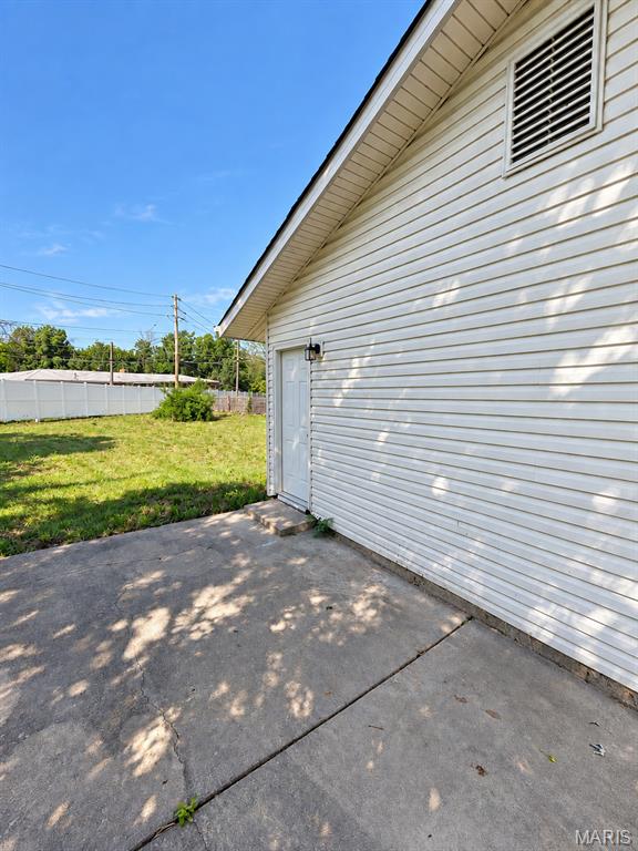 6005 Shillington Lane Property Photo 11