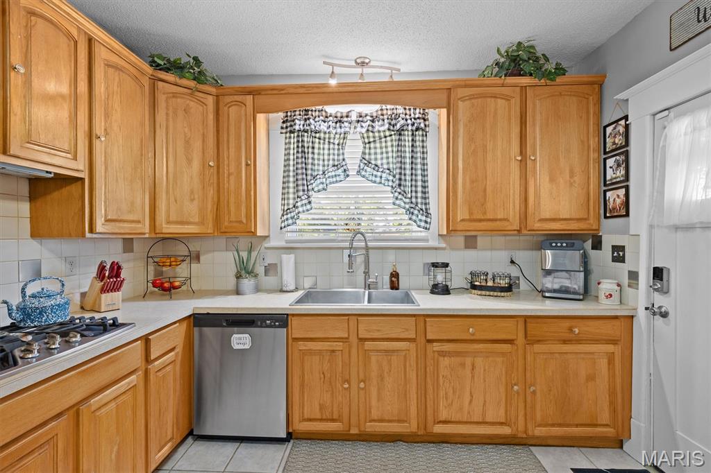 615 Grigg Street Property Photo 18
