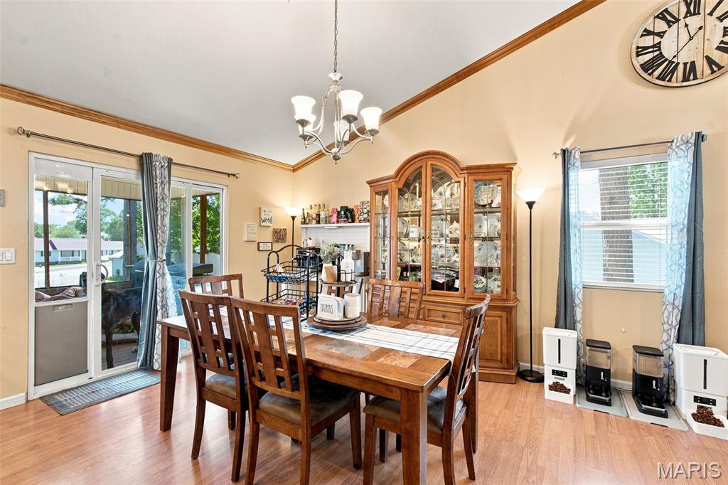 3038 Wolf Run Property Photo 15