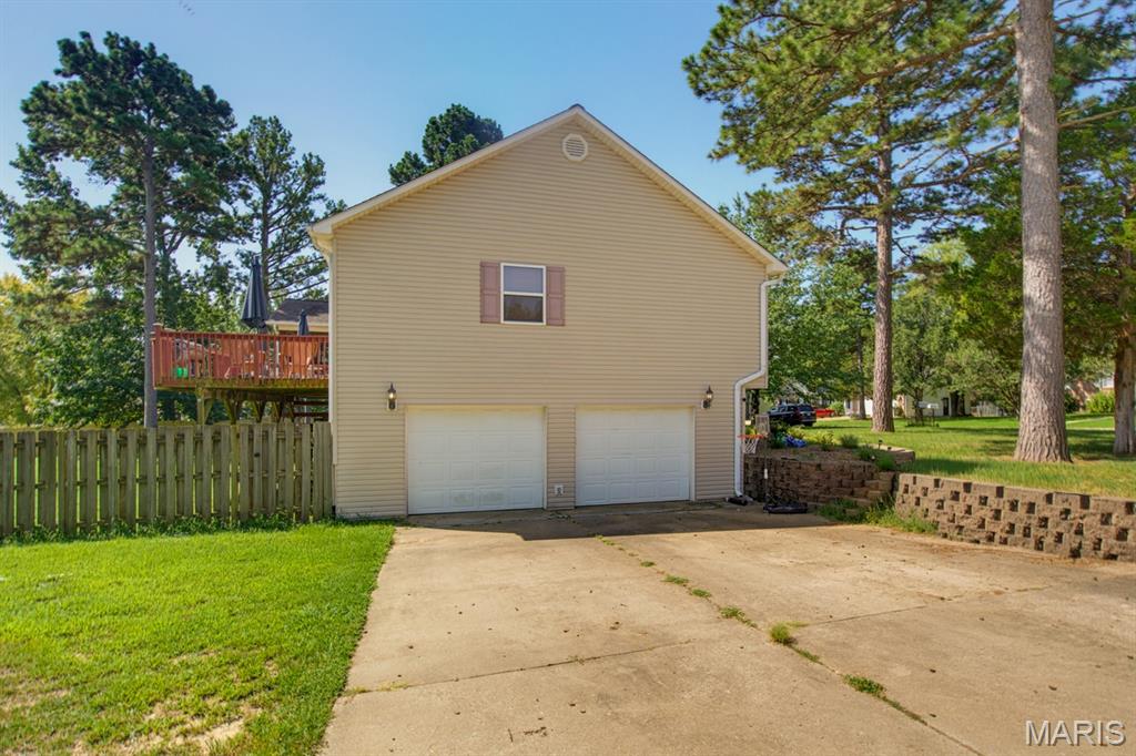 3038 Wolf Run Property Photo 37
