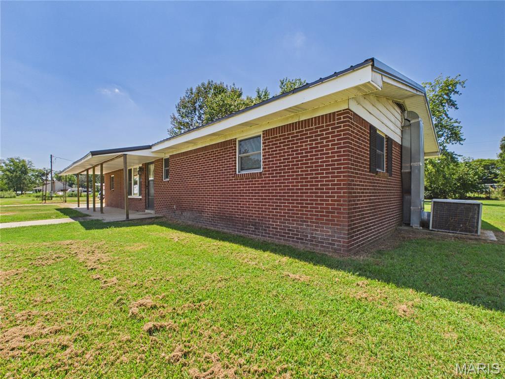39389 County Road 233 Property Photo 3