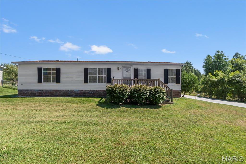 114 Hickory Drive Property Photo 1