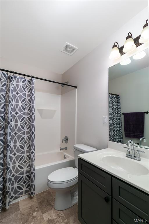 505 Lakewood Drive Property Photo 12