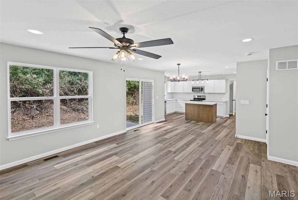 208 Bunkum Woods Drive Property Photo 12