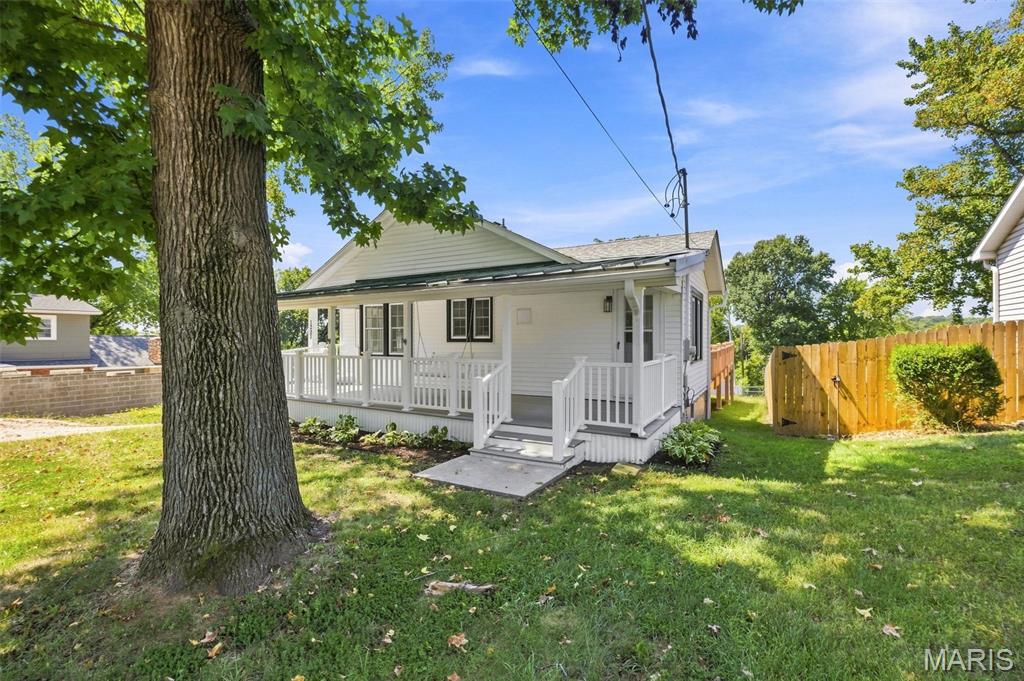 1227 Crystal Heights Road Property Photo 3