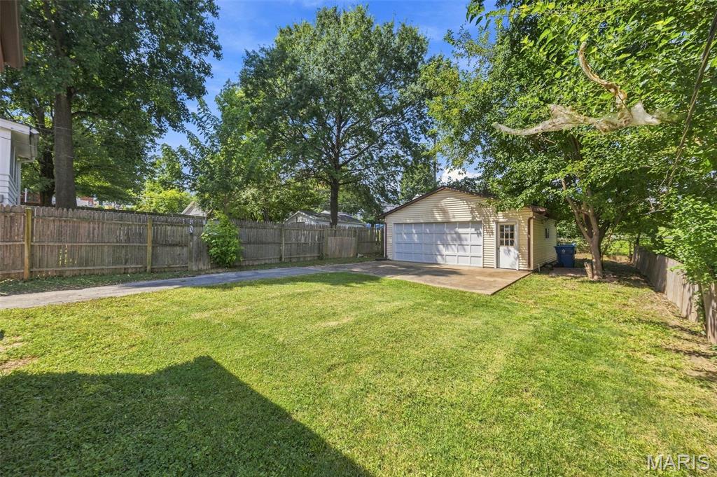 8523 Philo Avenue Property Photo 8