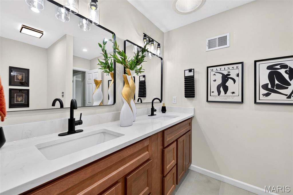 12313 Tempo Drive Property Photo 18