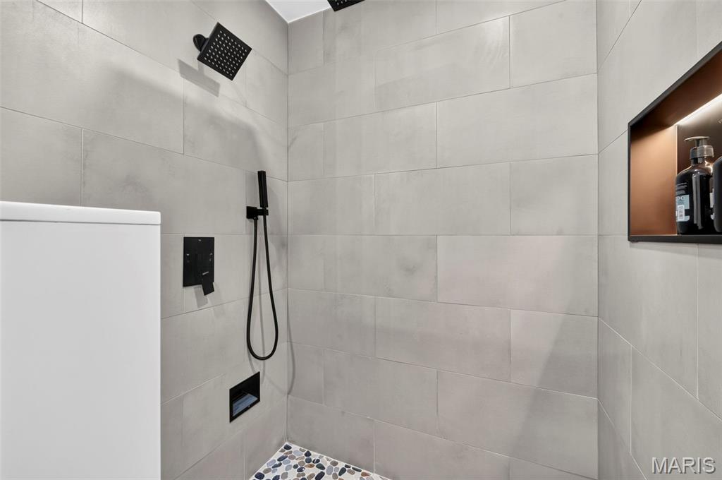 12313 Tempo Drive Property Photo 20