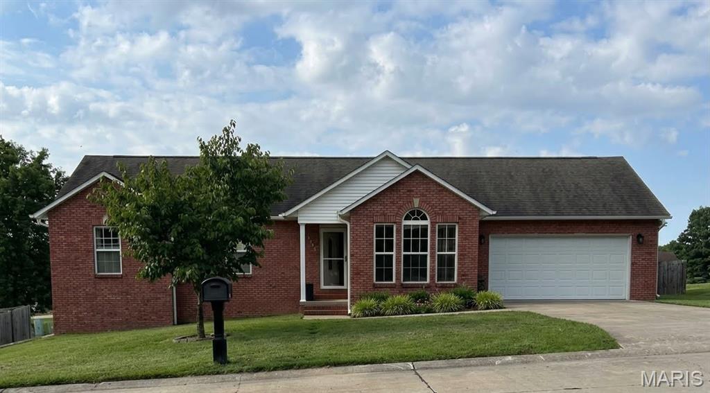 1425 Jennifer Drive
