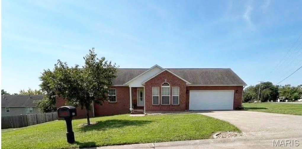 1425 Jennifer Drive