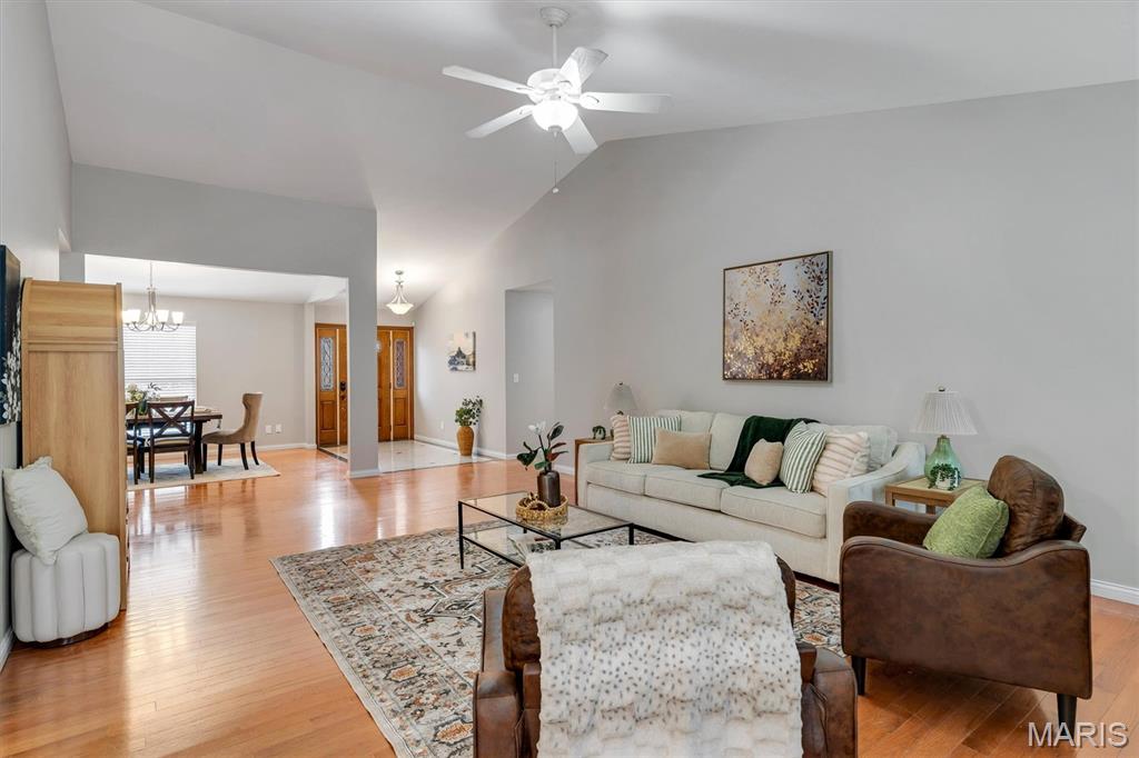 12115 Leebur Drive Property Photo 15