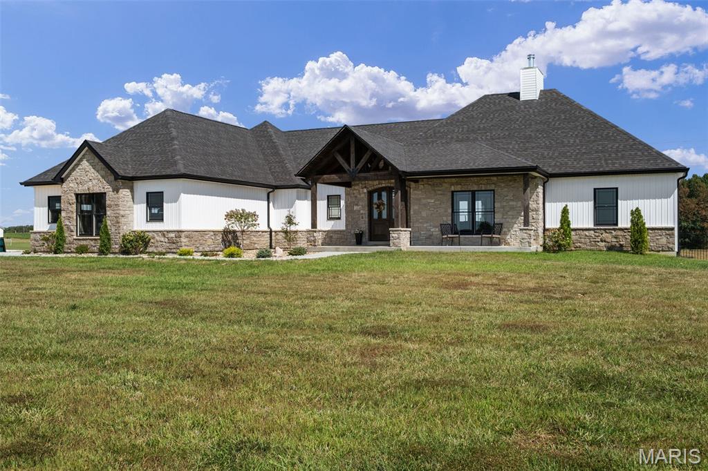 3150 Dyer Road Property Photo 4