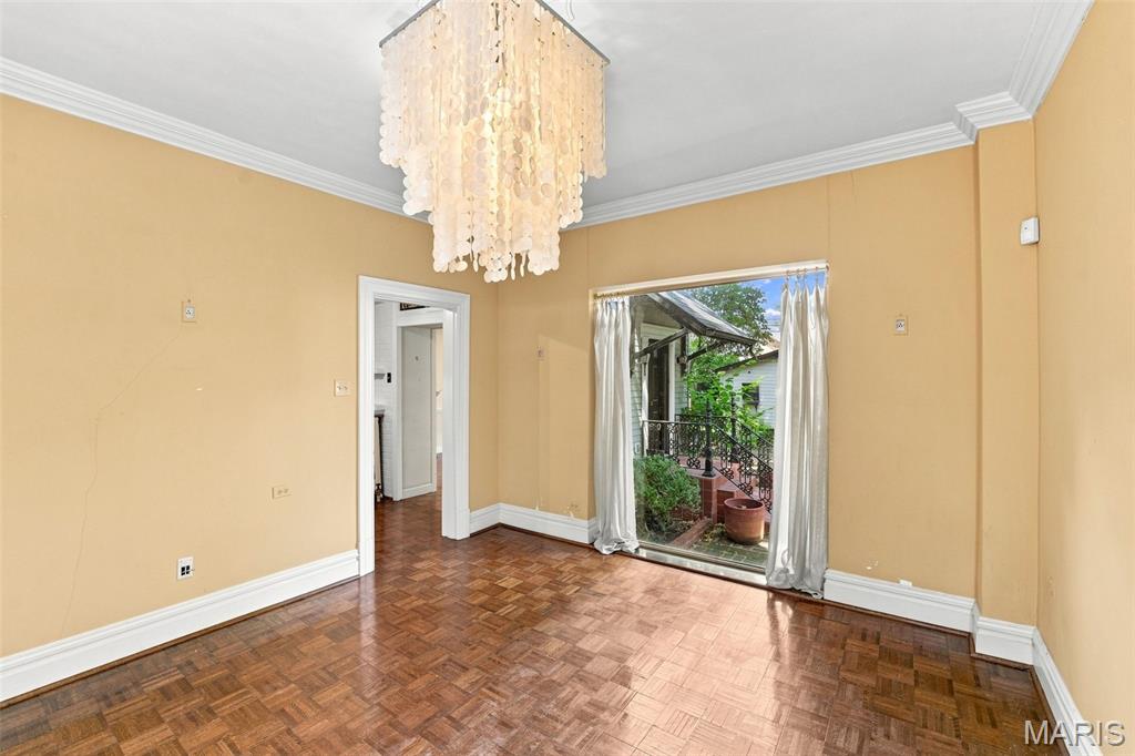 5253 Devonshire Avenue Property Photo 10