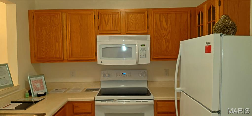 3961 Grand National Drive Property Photo 6