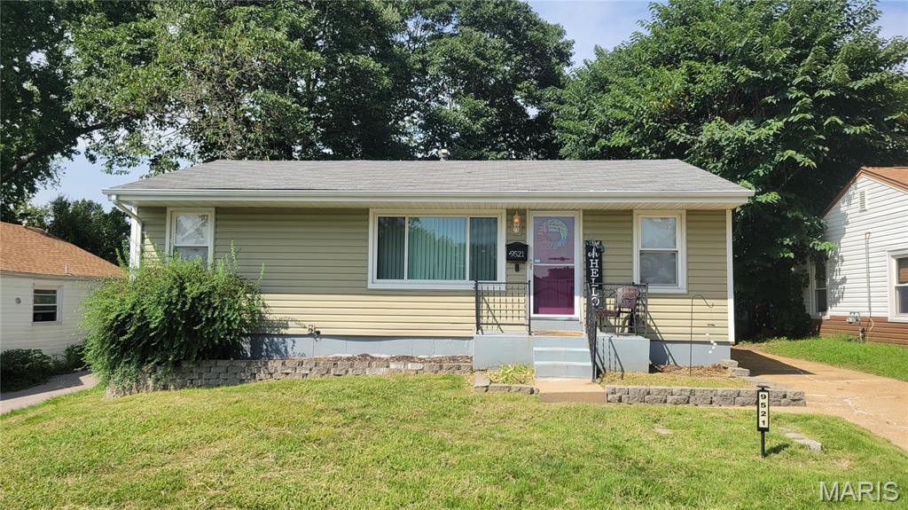 9521 Theodosia Avenue Property Photo 1
