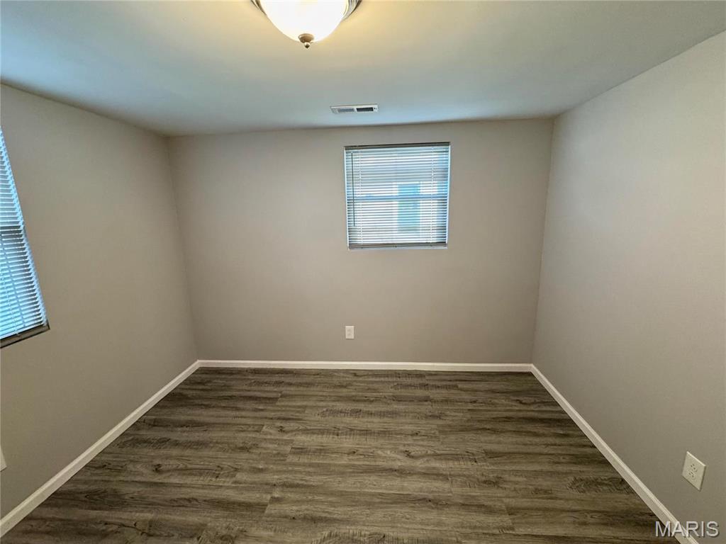 104 E Adams Street Property Photo 10