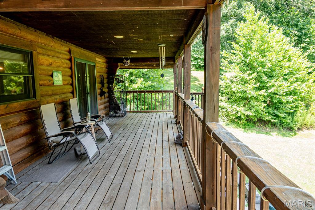 2441 E Rock Creek Road Property Photo 5