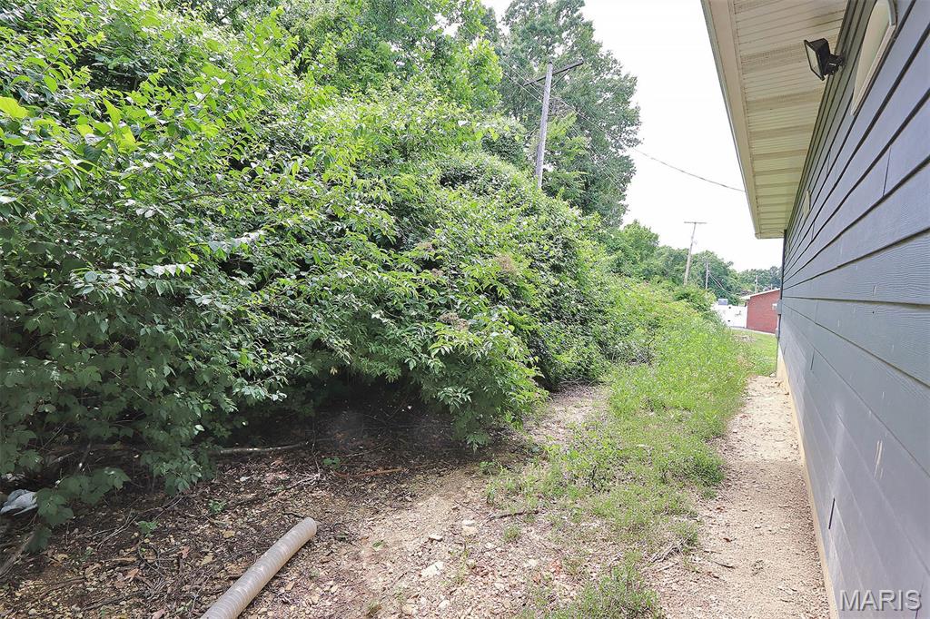 819 E Main Street Property Photo 13