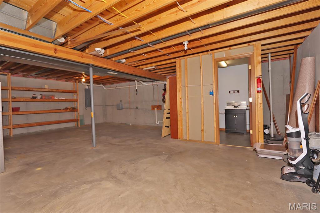 819 E Main Street Property Photo 51