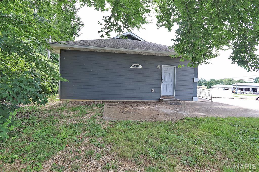 819 E Main Street Property Photo 53