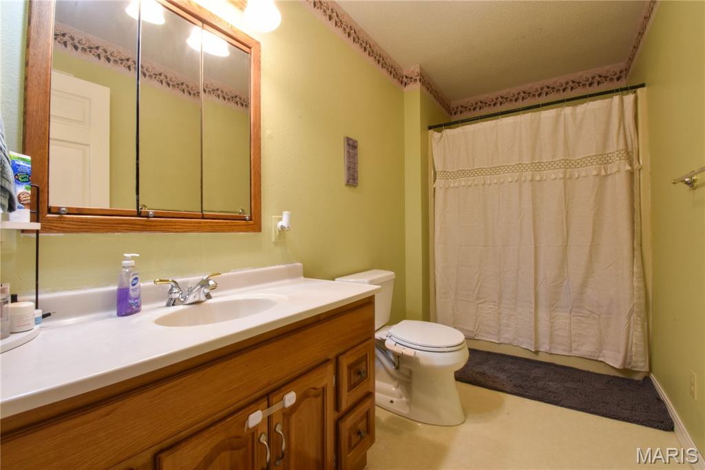 310 W Mill Street Property Photo 16