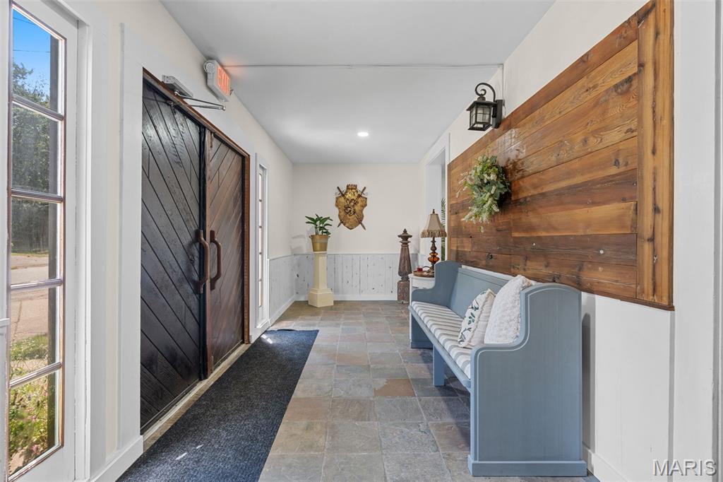 211 2nd Street Property Photo 10