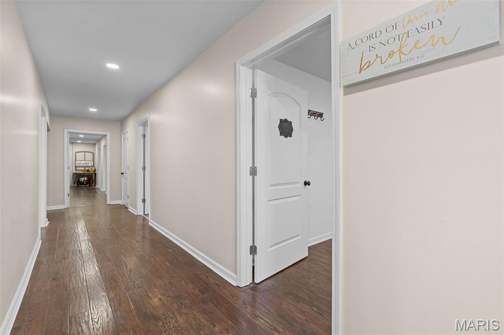 211 2nd Street Property Photo 25