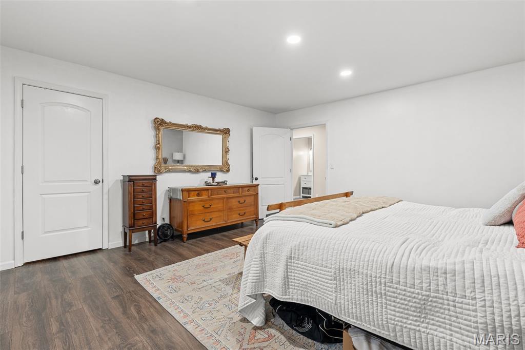 211 2nd Street Property Photo 27