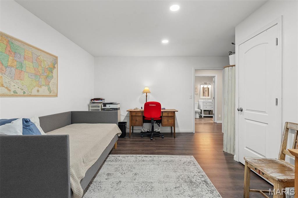 211 2nd Street Property Photo 36