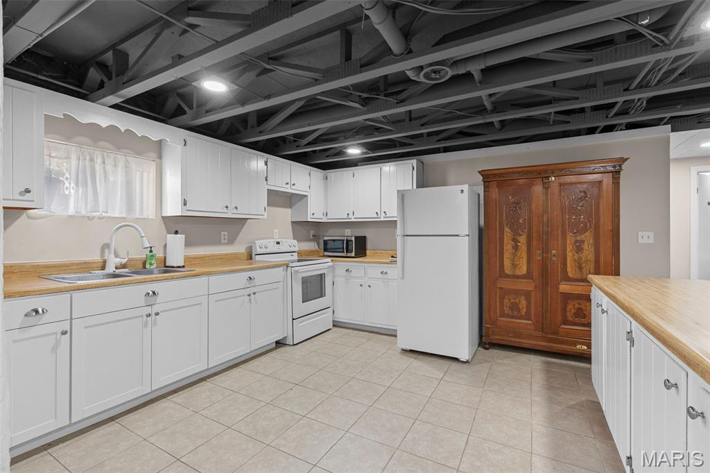 211 2nd Street Property Photo 42