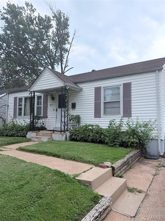9820 Meadow View Drive Property Photo 1