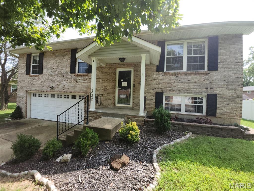 5832 Blackberry Drive Property Photo 1