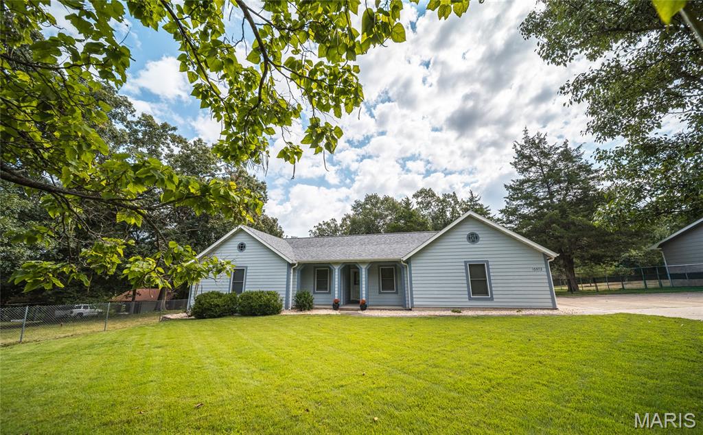 10572 Butler Circle Property Photo 1