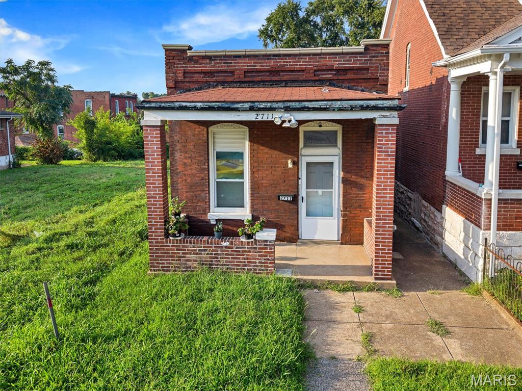 2711 Keokuk Street Property Photo 1