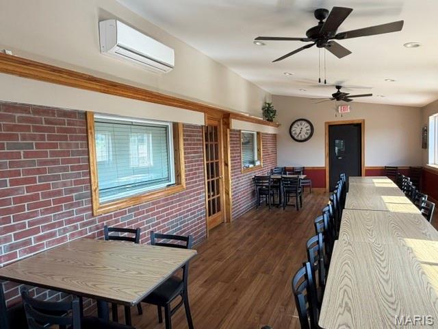 6770 Mall Drive Property Photo 22