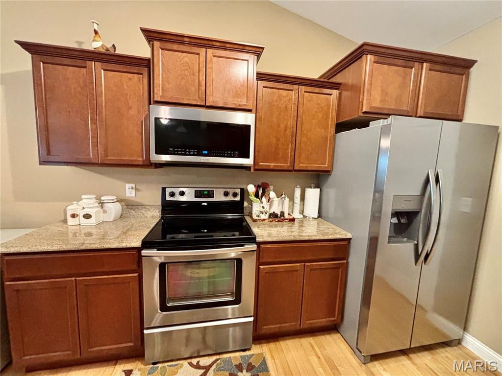 840 Topaz Court Property Photo 12