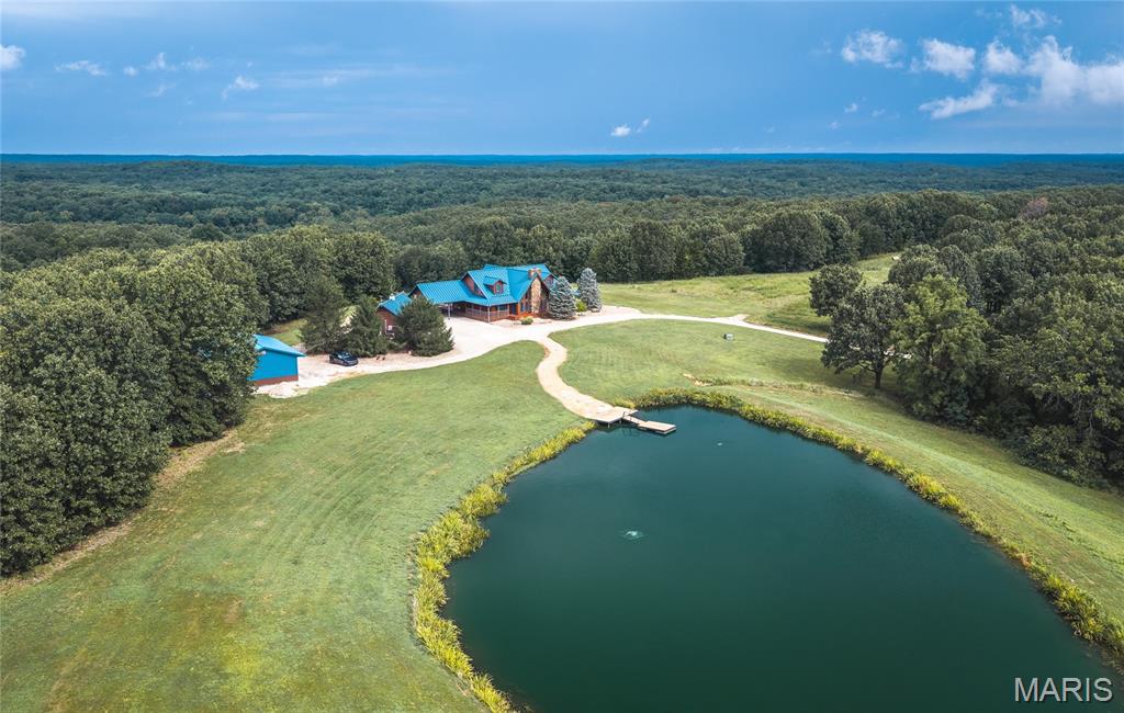 10000 Skylark Lane Property Photo 2